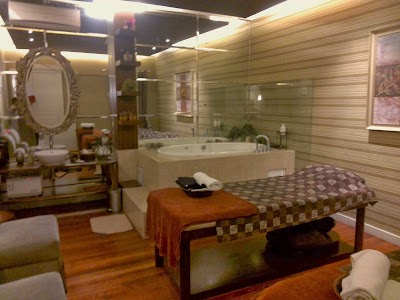 Mom N Jo Massage Room Mom